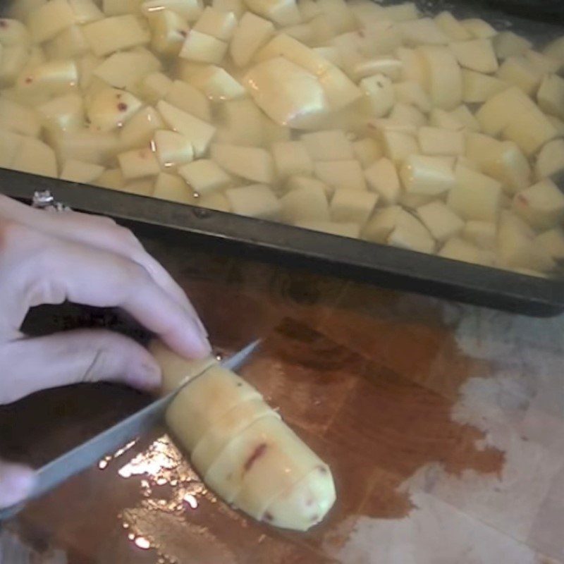 Step 1 Prepare the ingredients for Vegetarian Potato Soup