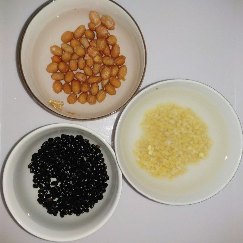 Step 1 Prepare the Ingredients for Sticky Rice with Beans