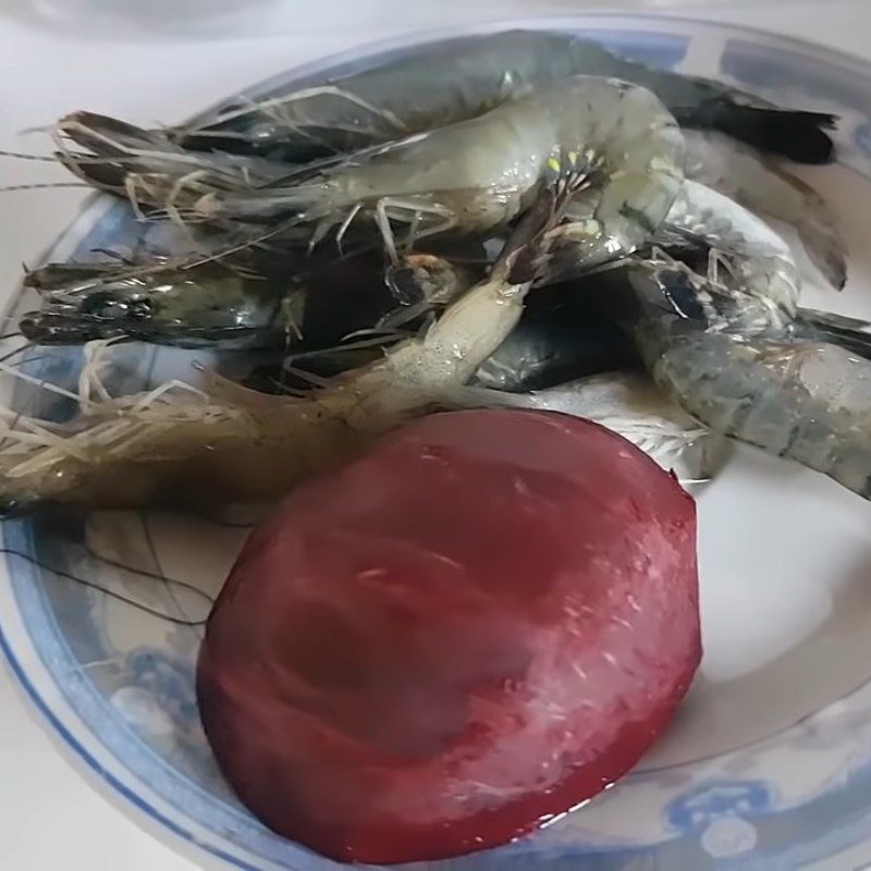 Step 1 Prepare the shrimp Fresh Shrimp Beetroot Porridge