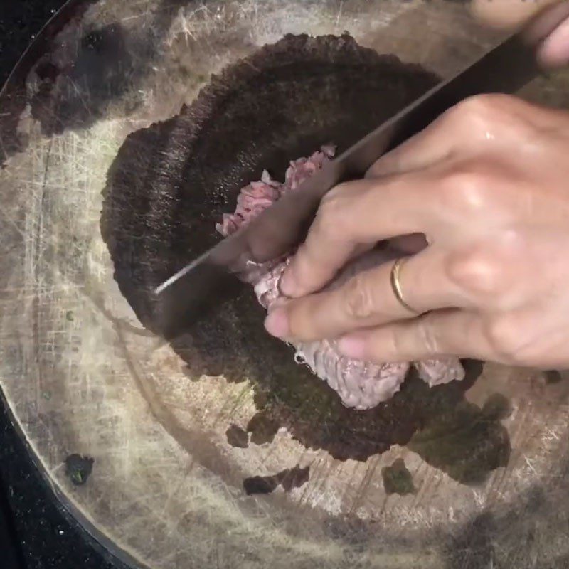 Step 1 Prepare and boil the beef Beef and Amaranth Porridge