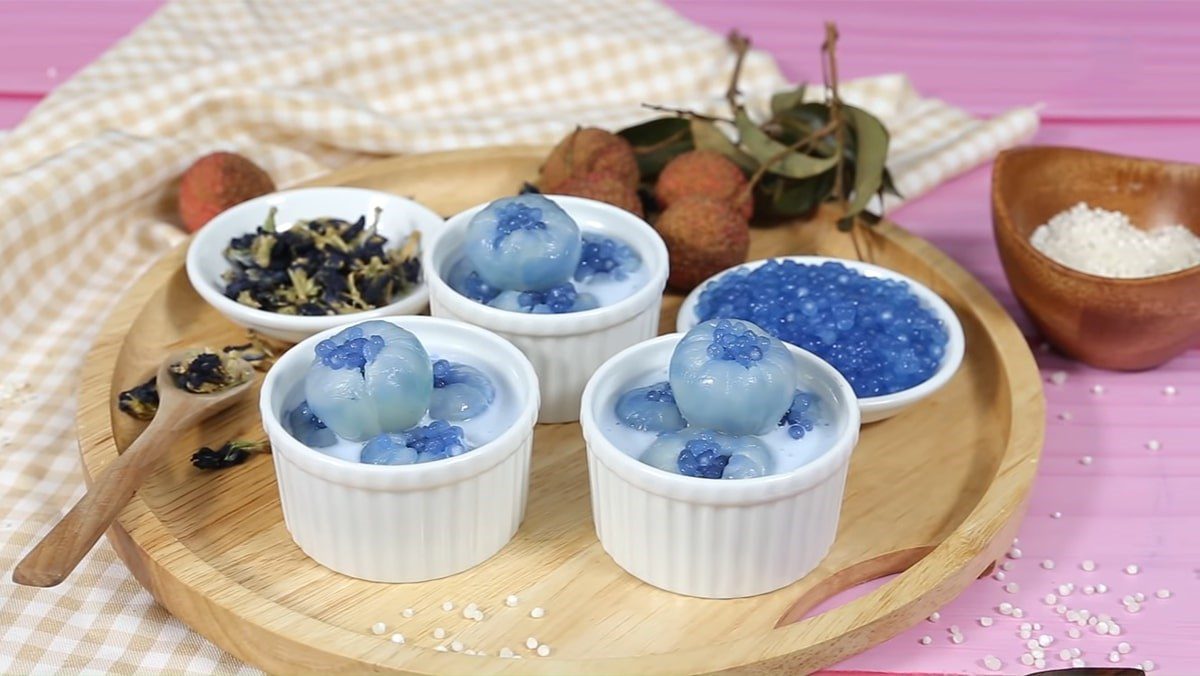 Butterfly Pea Flower Lychee Yogurt