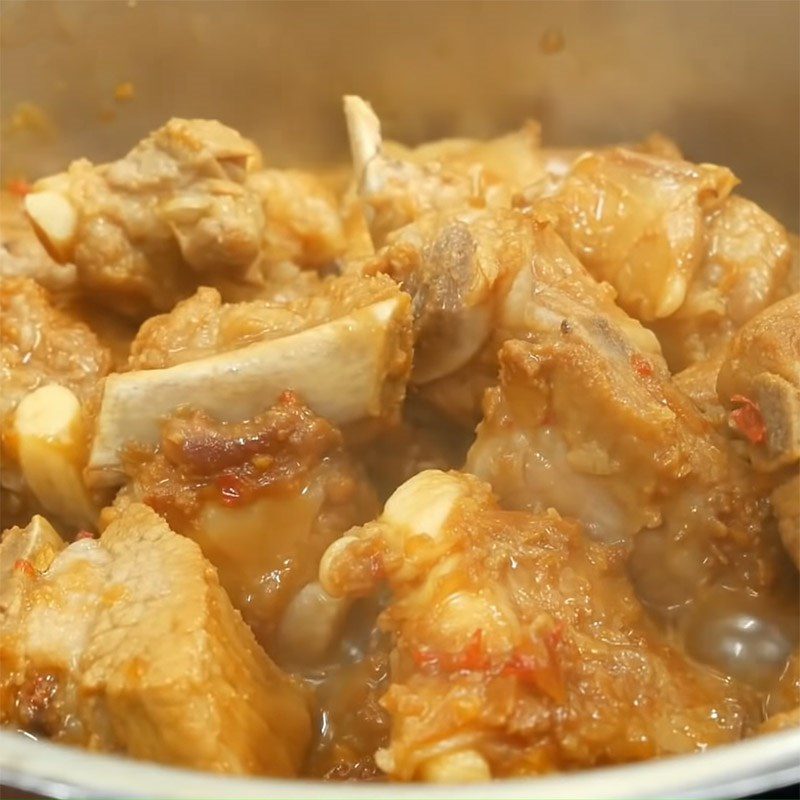 Step 5 Braised Ribs with Fish Sauce