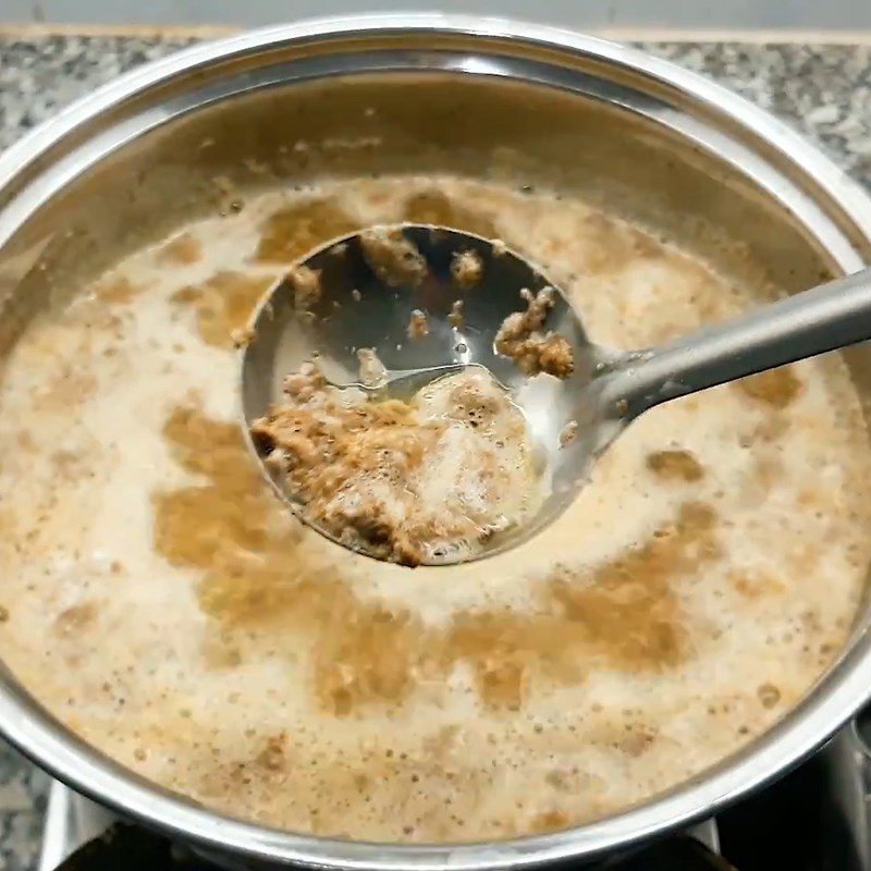 Step 3 Cooking crab soup with vegetables Amaranth crab soup