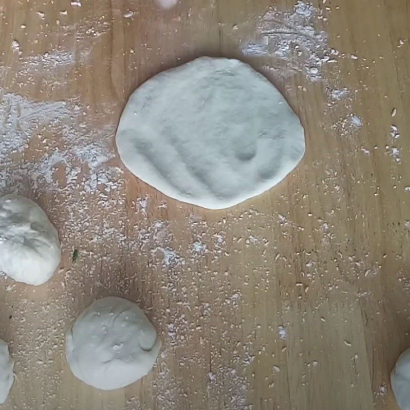 Step 5 Shape the cake for Salted Egg Lava Cake