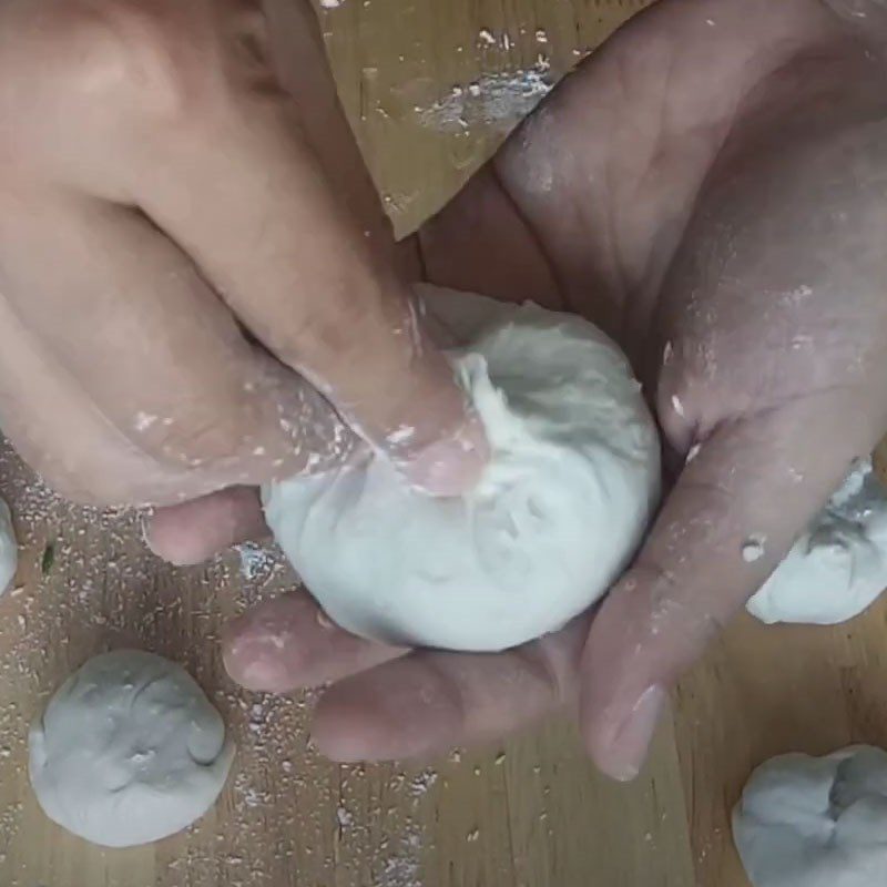 Step 5 Shaping the Salted Egg Lava Cake