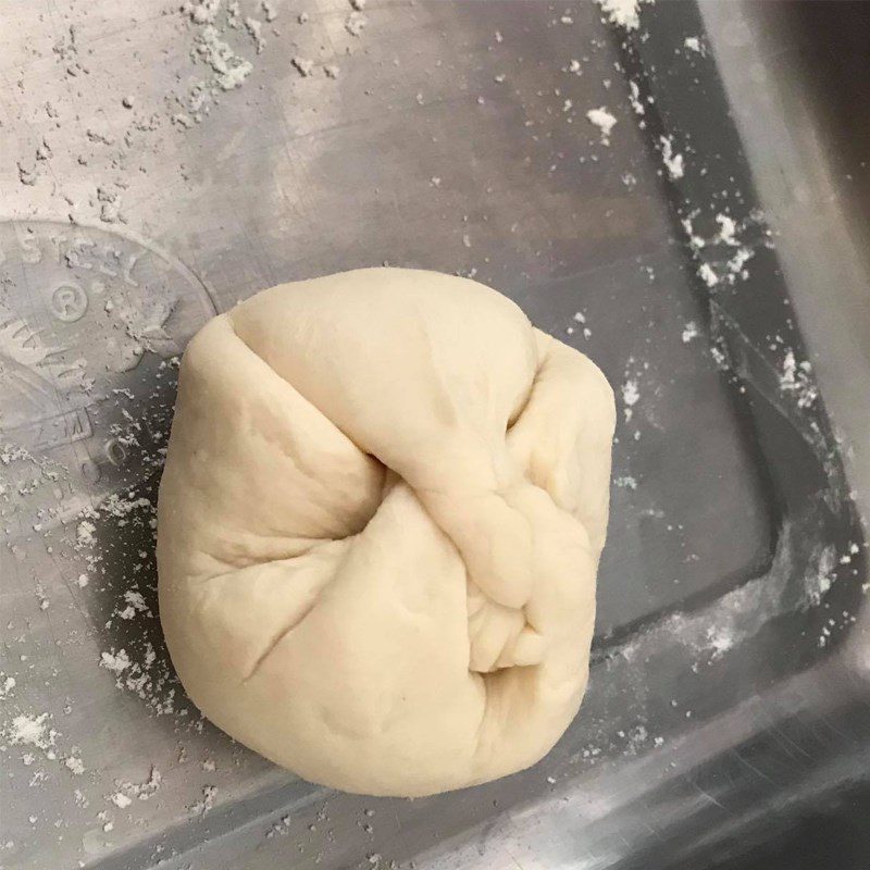 Step 3 Shaping the cake Steamed bun with cade filling (recipe shared by a user)