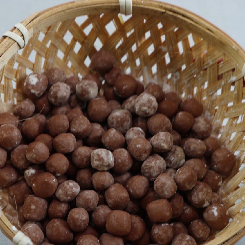 Step 2 Forming the tapioca pearls for Mooncake with milk tea and black sugar tapioca