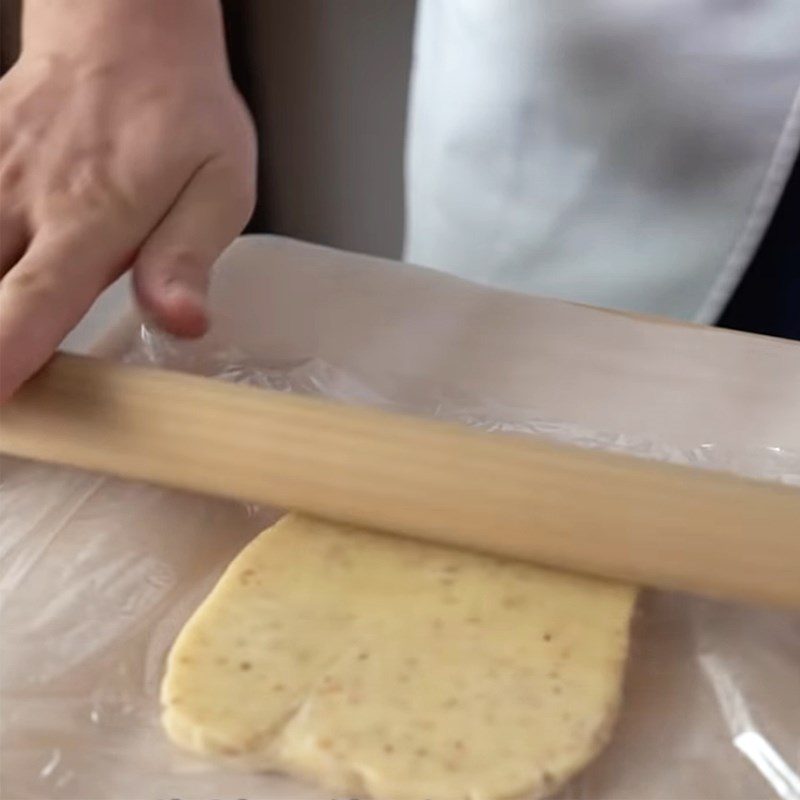 Step 4 Shaping and Baking Dried Fruit Cake - fruit cake