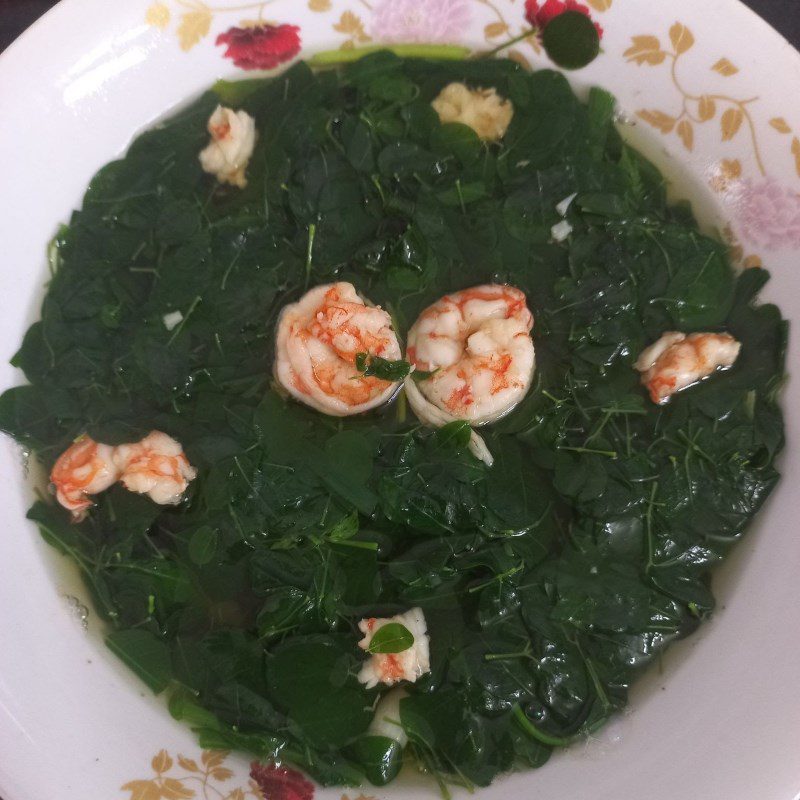 Step 4 Final Product Fresh shrimp moringa soup