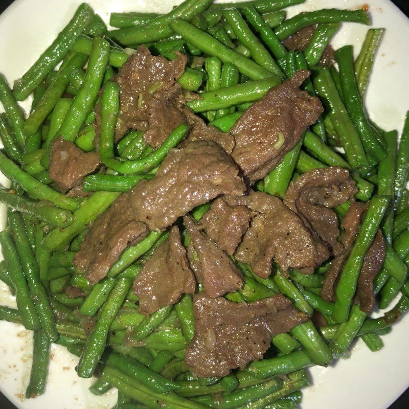 Step 4 Finished Product Stir-fried green beans with beef