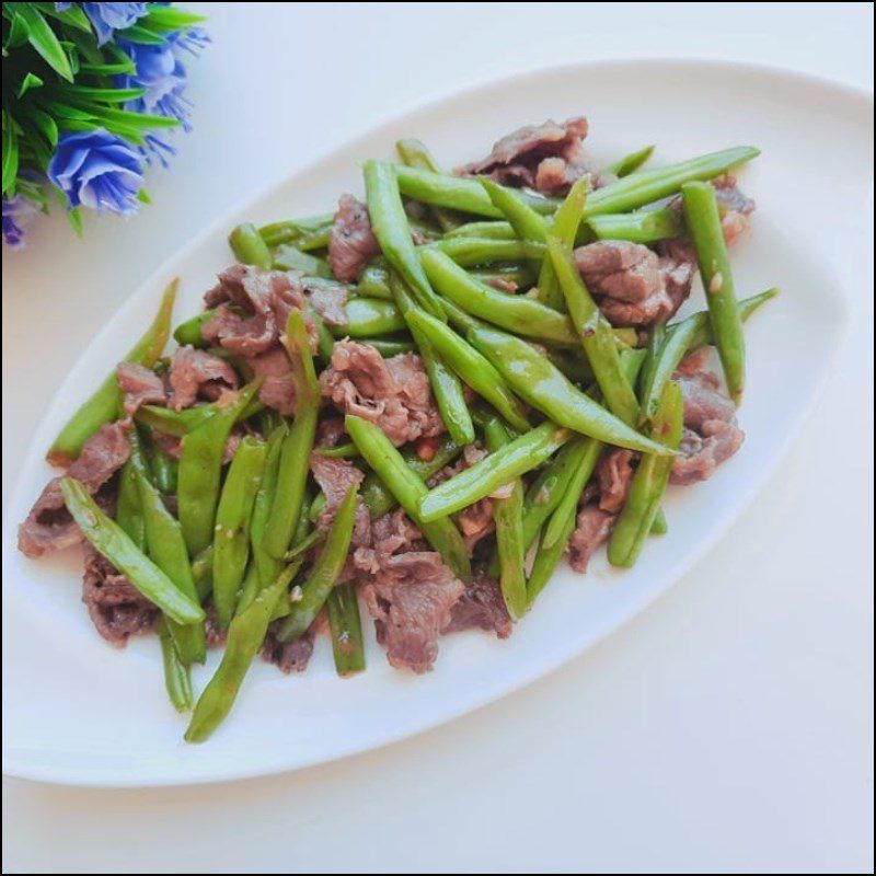 Step 4 Finished Product Stir-fried Beef Brisket with Green Beans