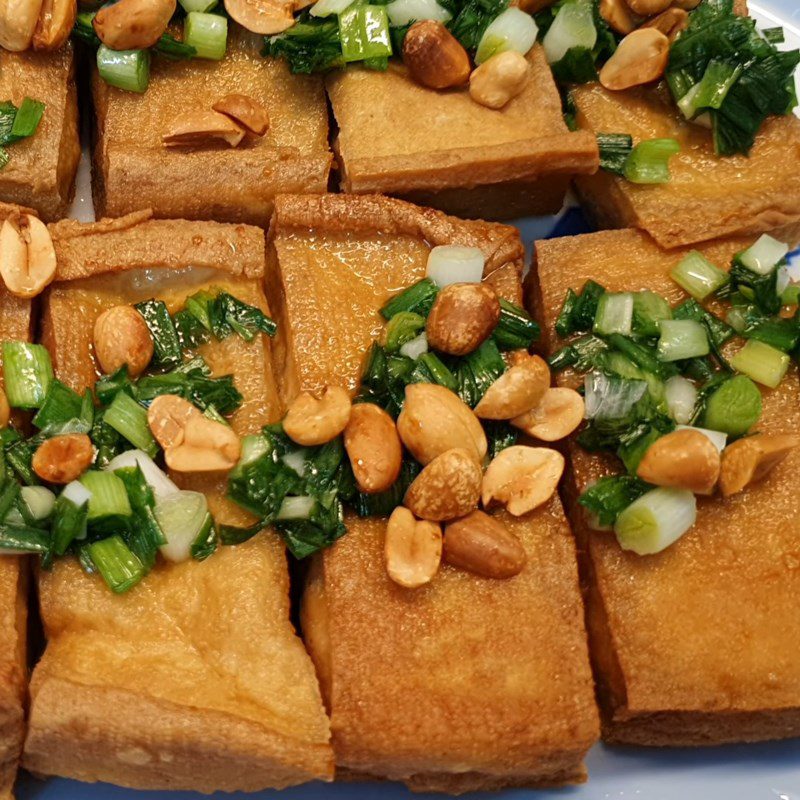 Step 4 Finished product Fried tofu with scallions and shredded pork