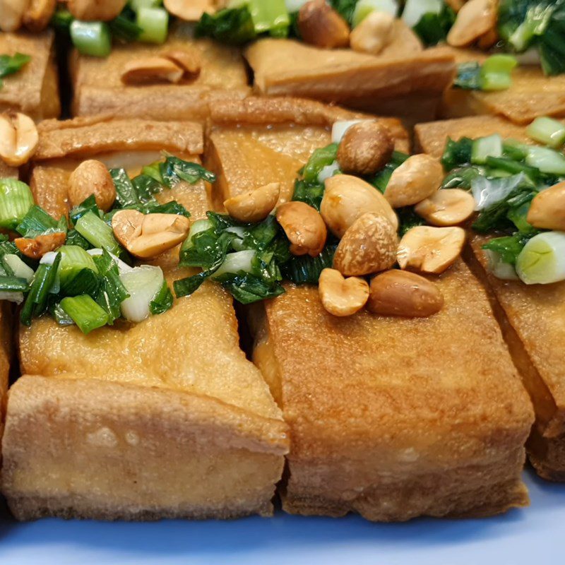 Step 4 Finished product Fried tofu with scallions and shredded pork