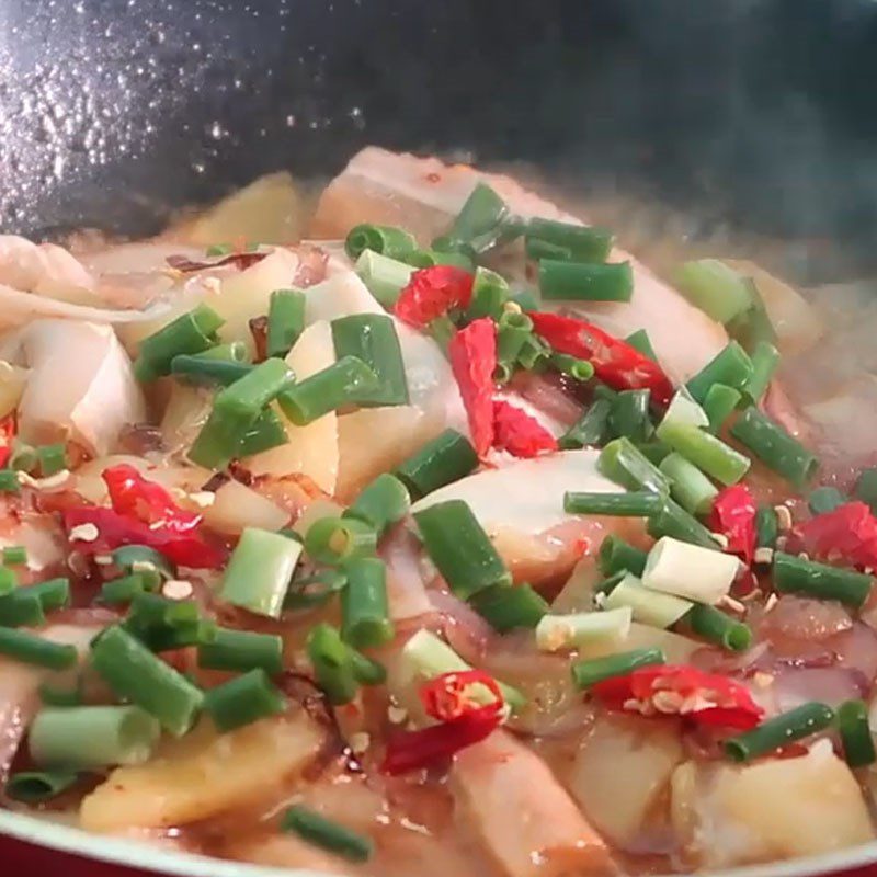 Step 4 Finished Product of Braised Salmon Belly with Pineapple