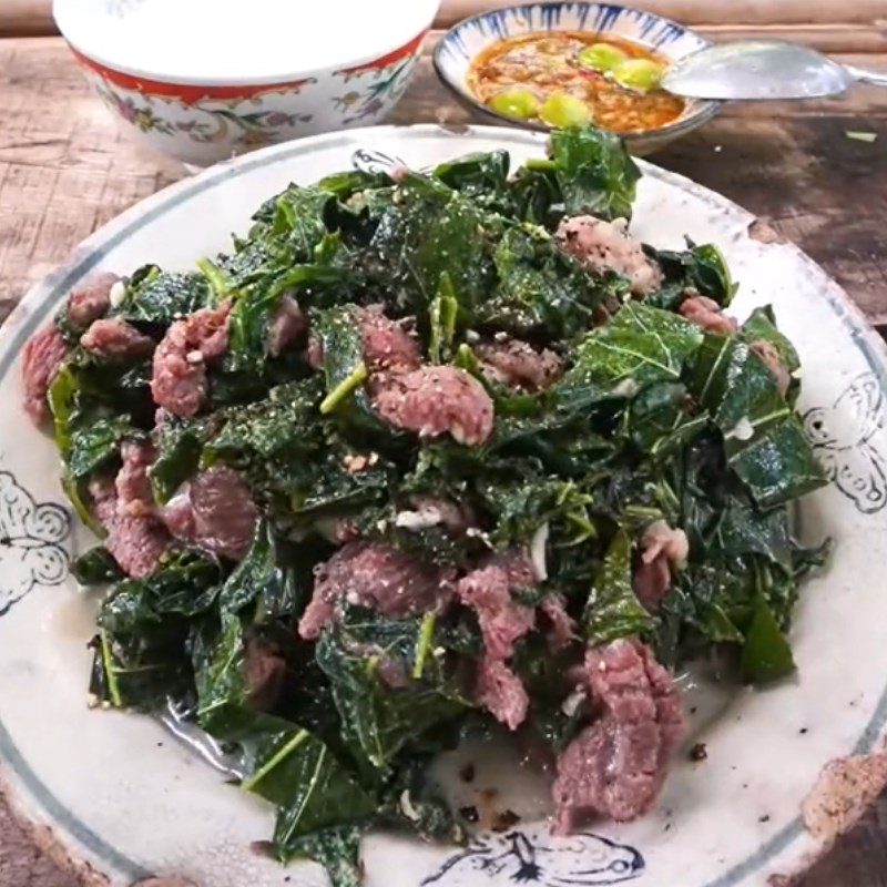 Step 4 Final Product Stir-fried beef with wild betel leaves