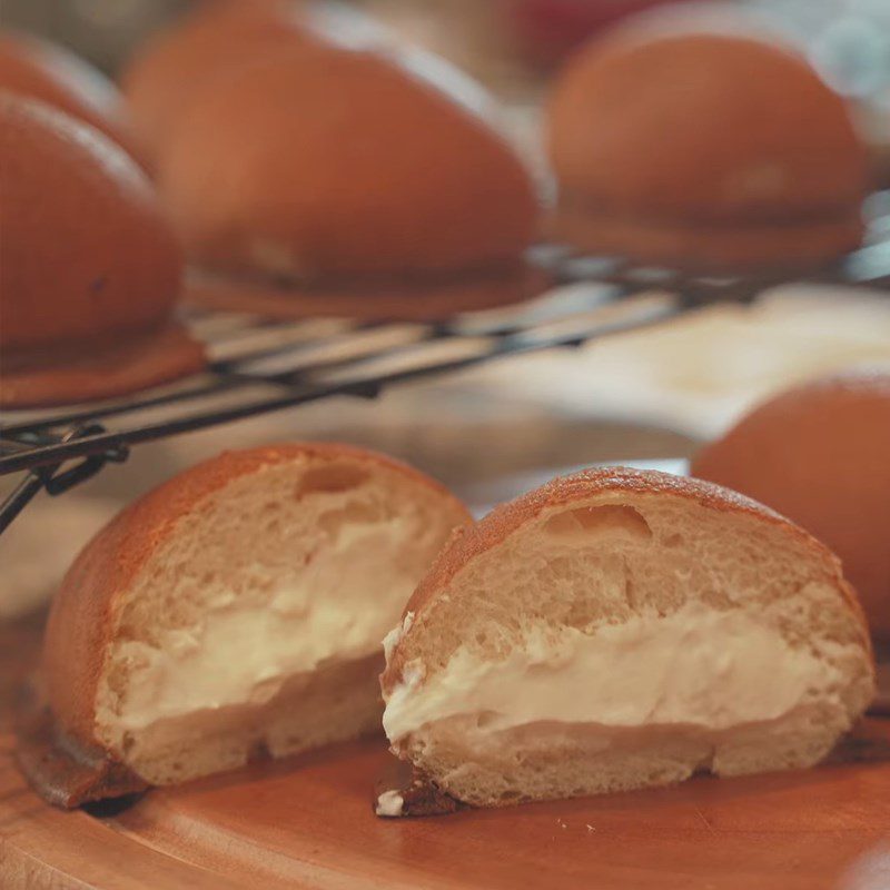 Step 7 Final product Papparoti bread with cream cheese