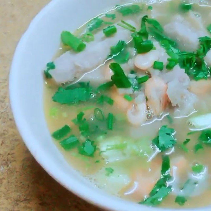 Step 4 Final product Fresh shrimp taro soup