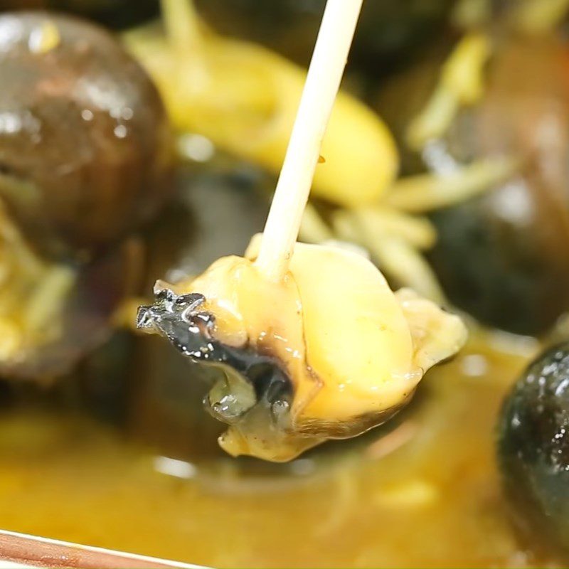 Step 4 Final Product Stir-fried snails with curry