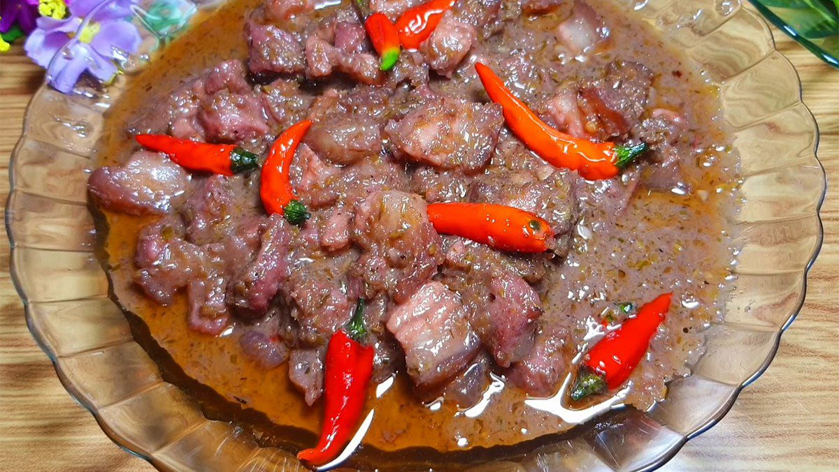 Salted Pork with Shrimp Paste