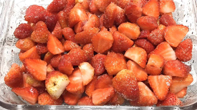 Strawberries in syrup