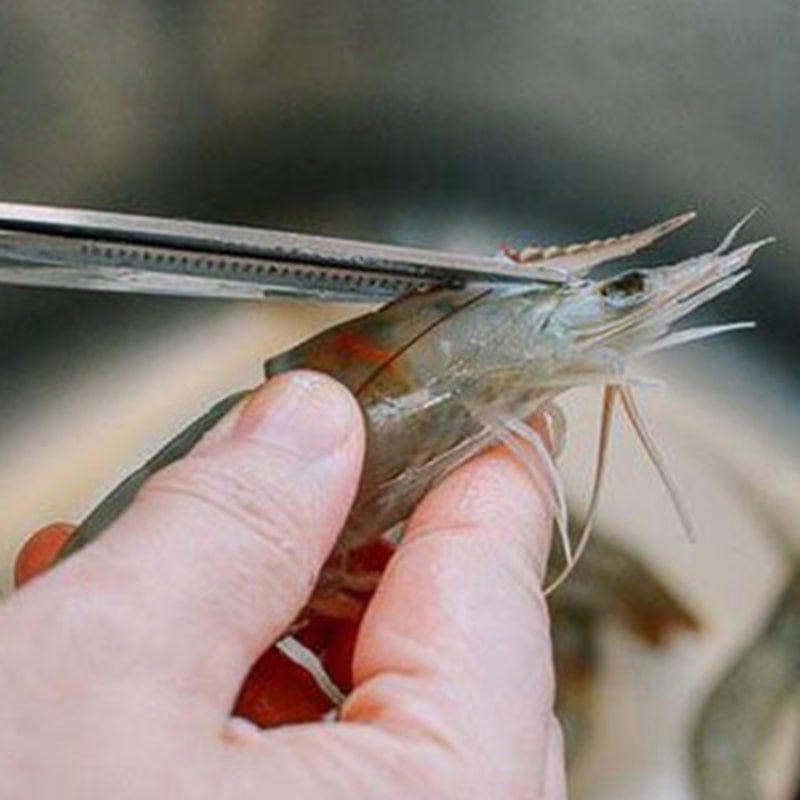 Step 1 Prepare the ingredients for Salted Shrimp with Lemongrass