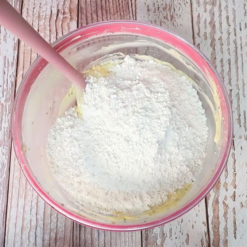 Step 4 Mixing the dough Chia seed salted egg cookies