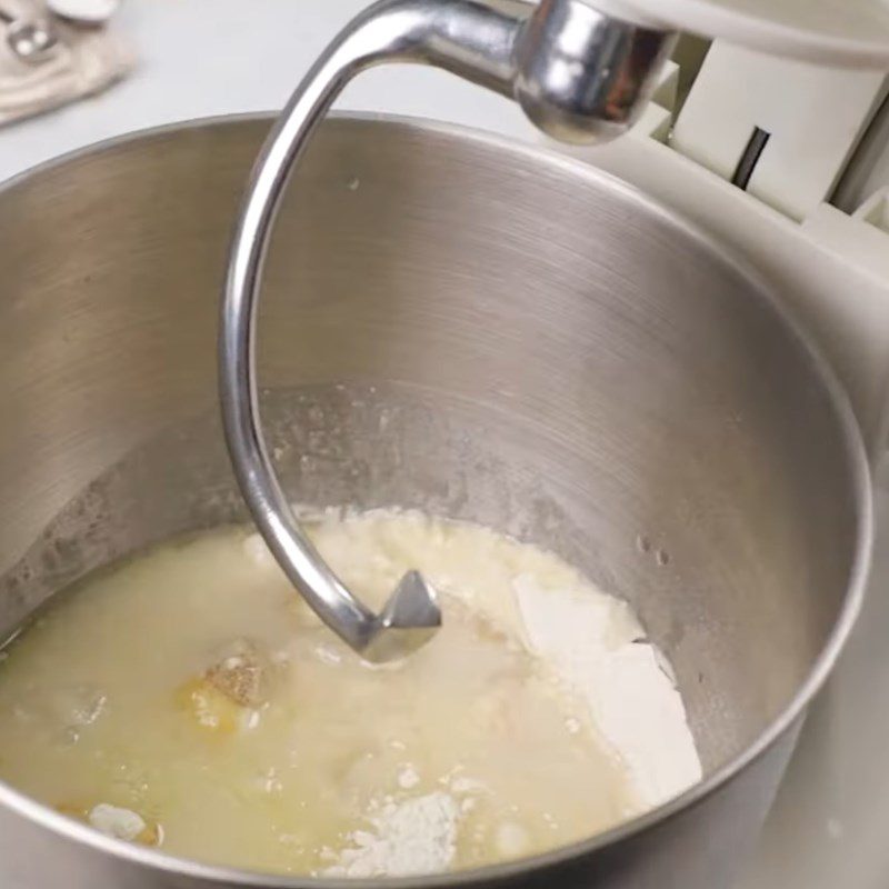 Step 1 Mixing the dough for Cheese Sandwich Bread