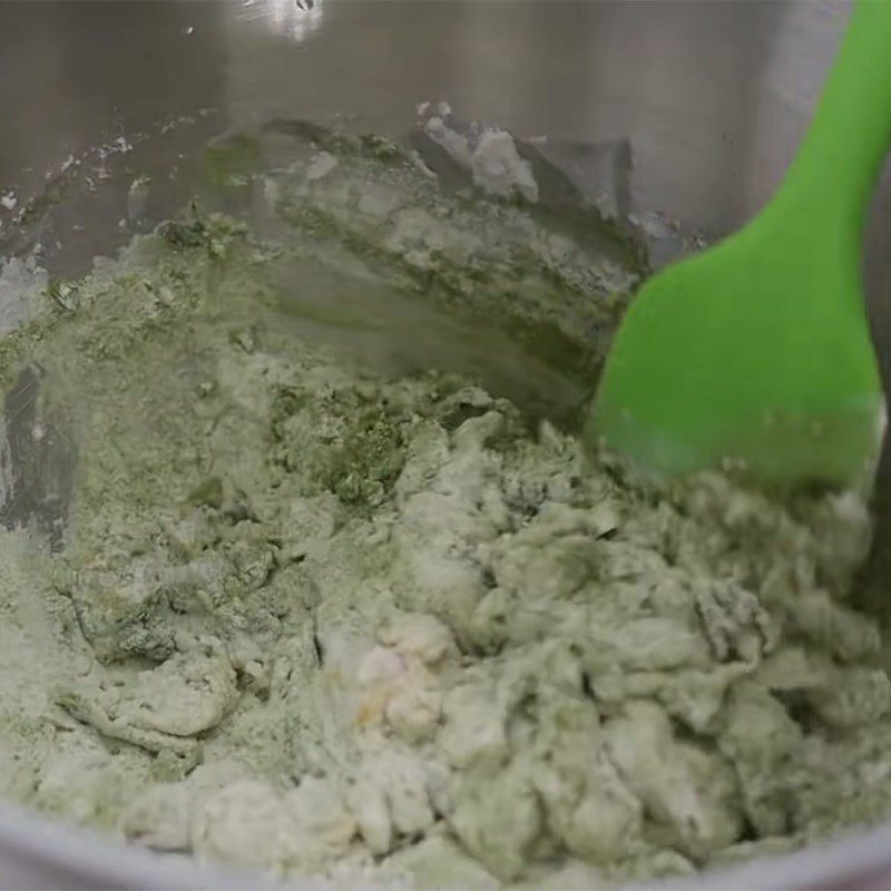 Step 1 Mix flour, matcha, eggs, and milk for Matcha Papparoti