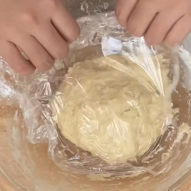 Step 4 Mixing the outer dough Mooncake with layered savory sticky rice filling