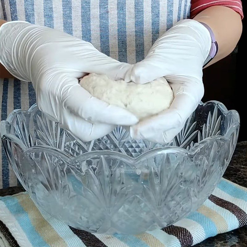 Step 2 Mixing the Water Dough Salted Egg Layer Cake