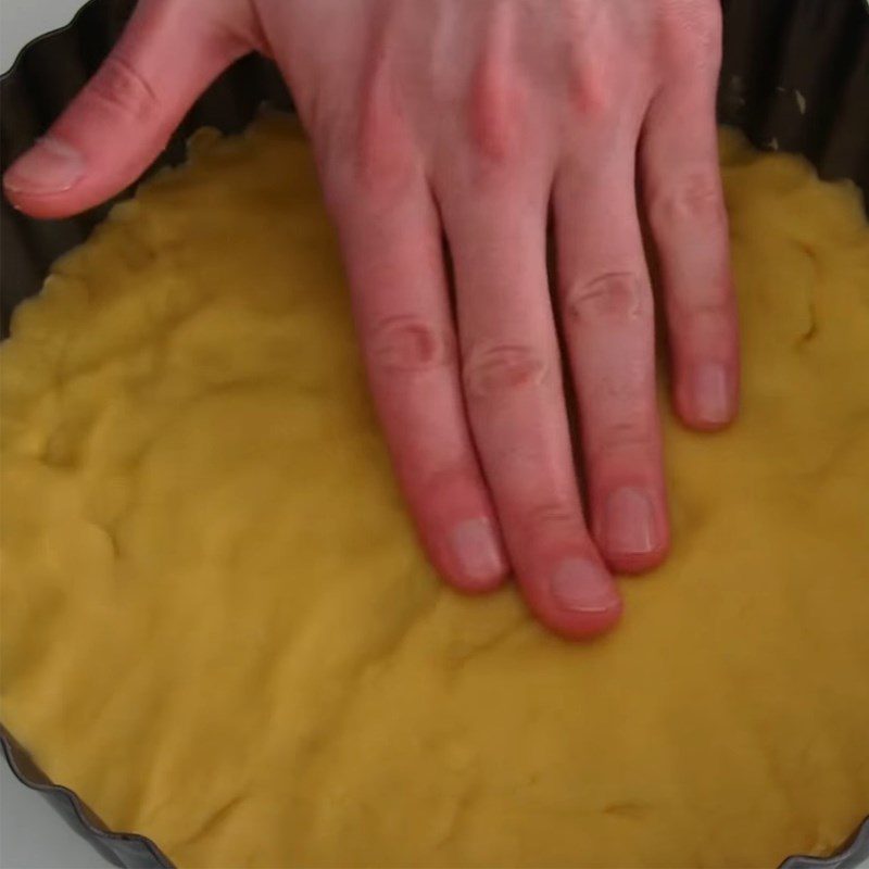 Step 2 Mix the dough and shape the tart crust Plum Tart