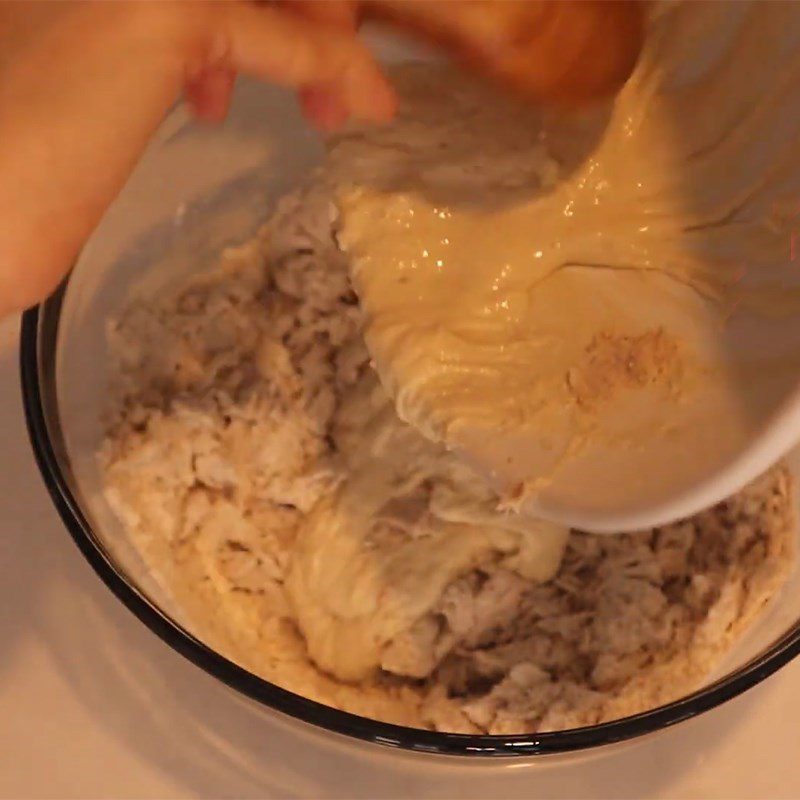 Step 2 Mix the oatmeal flour for whole grain oatmeal bread