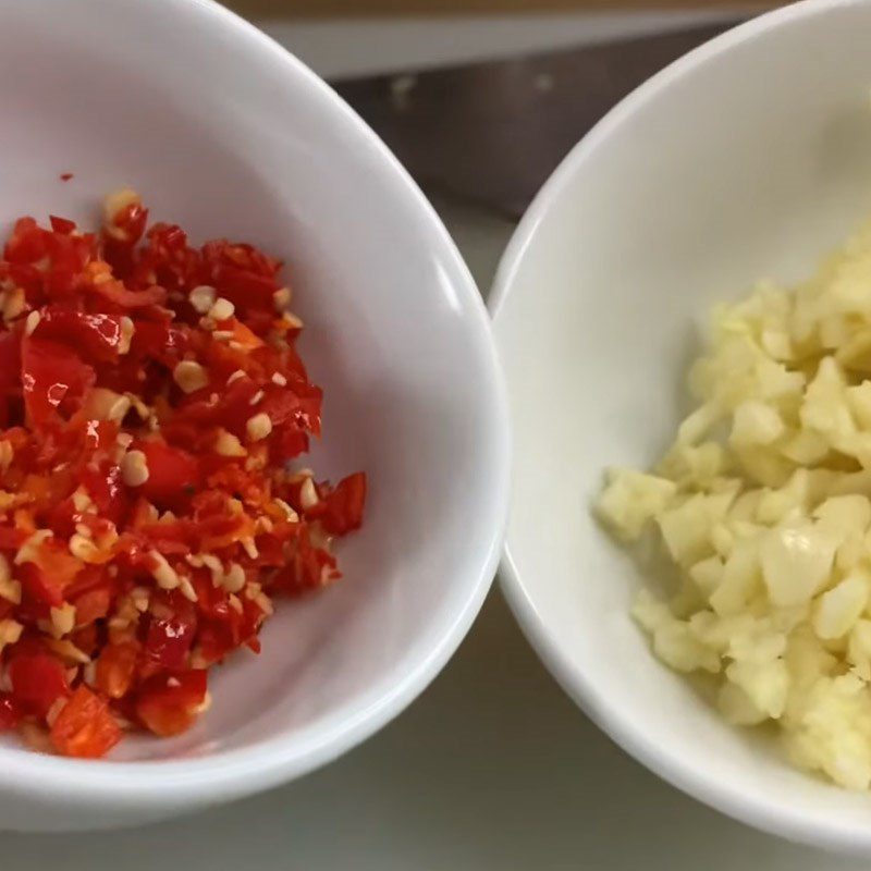 Step 1 Mix the ingredients together Korean Chili Sauce