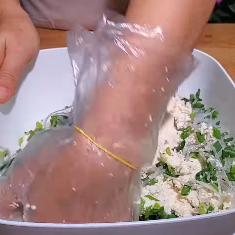 Step 2 Mixing the tofu mixture Tofu with glass noodles