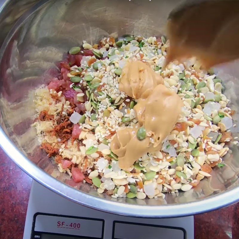 Step 2 Mixing the filling Stuffed Squid with Green Pepper Sauce