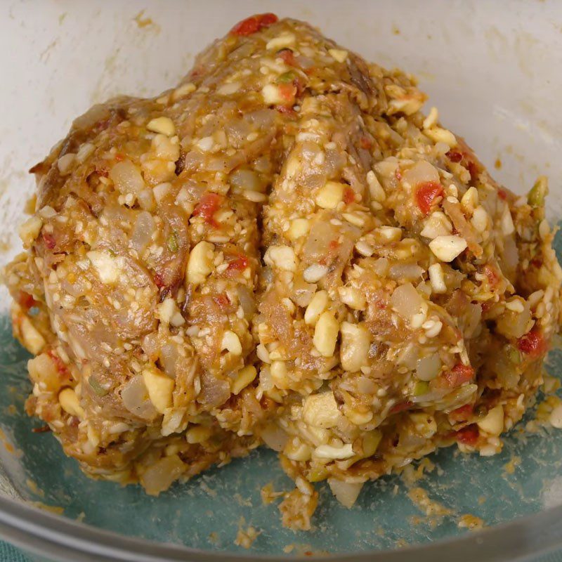 Step 5 Mixing the cake filling Mid-Autumn Festival mixed char siu cake