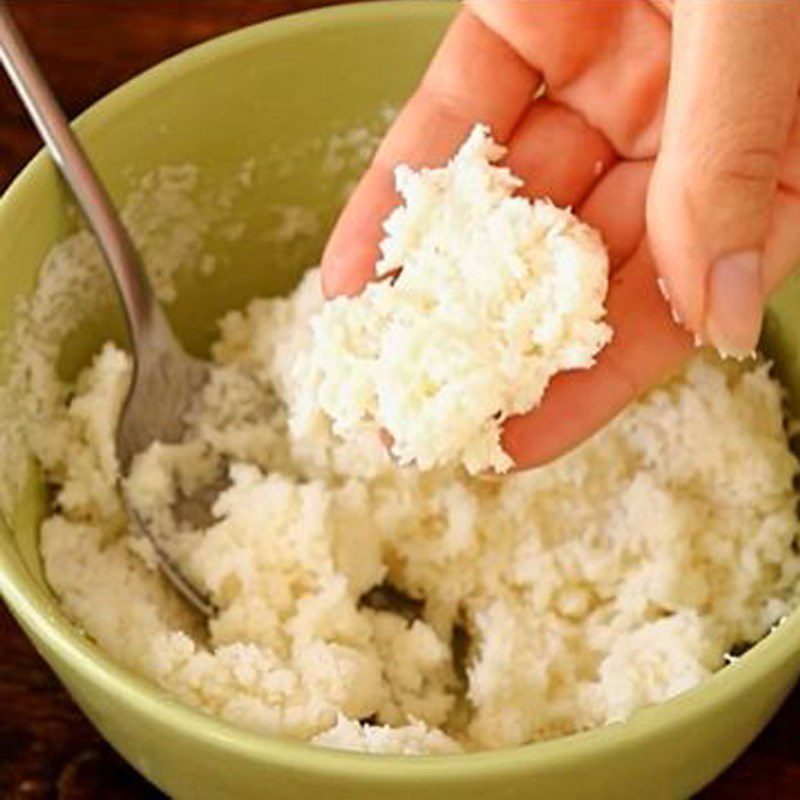 Step 1 Mix milk and dried coconut flakes for Raffaello Cake without boiling milk