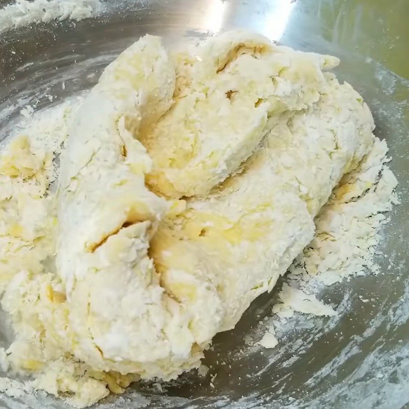 Step 1 Mix and knead fresh egg noodle dough