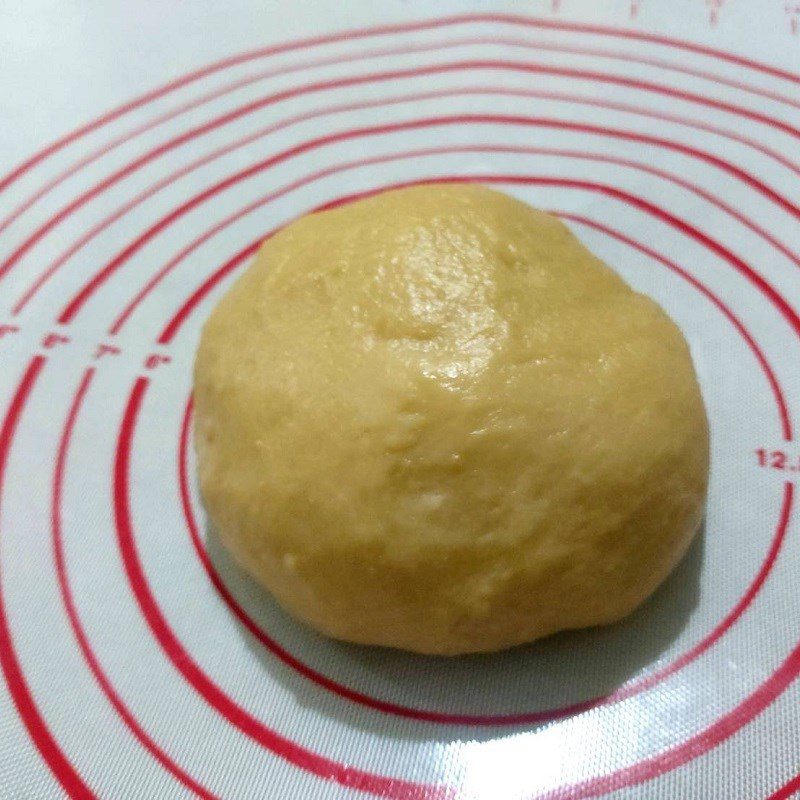 Step 1 Mix and knead the dough for Pork Floss Bread