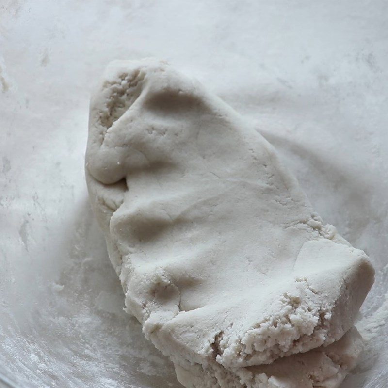 Step 1 Mix and knead the dough for Pork Floss Bread