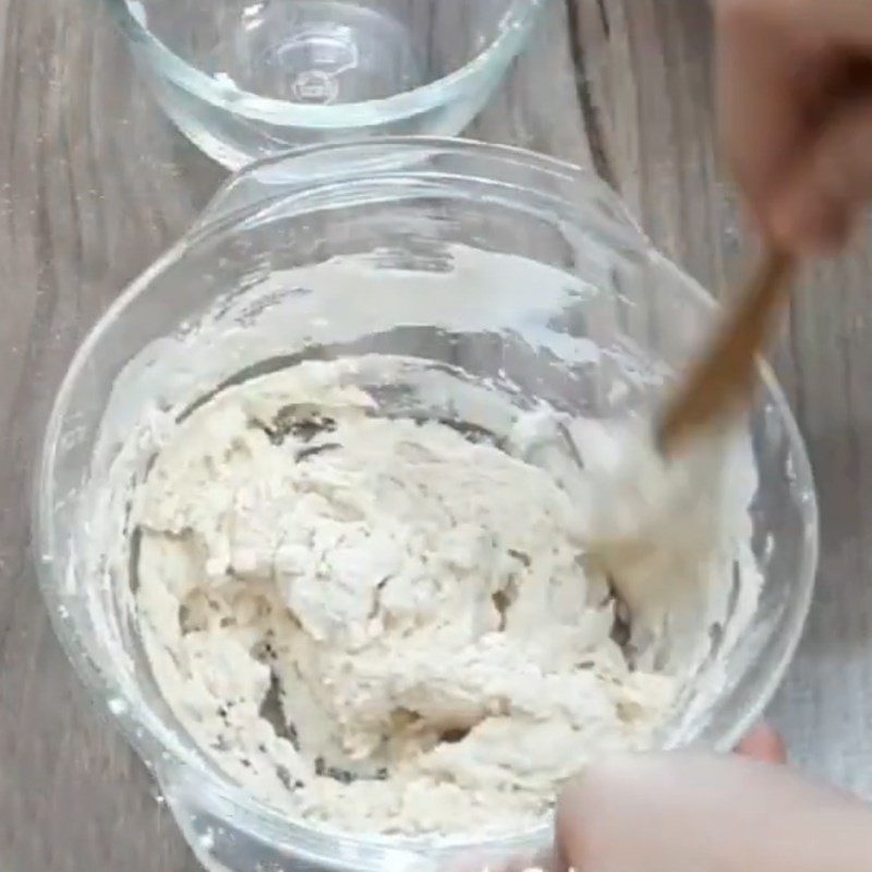 Step 1 Mix and ferment the sour dough for Bamboo Charcoal Bread