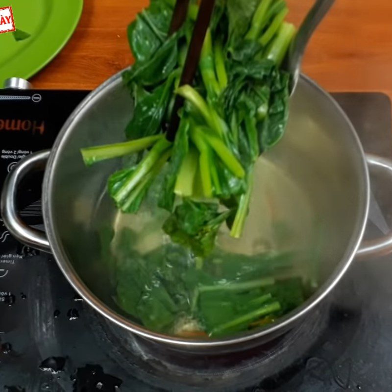 Step 2 Blanching Noodles Stir-Fried Noodles with Eggs