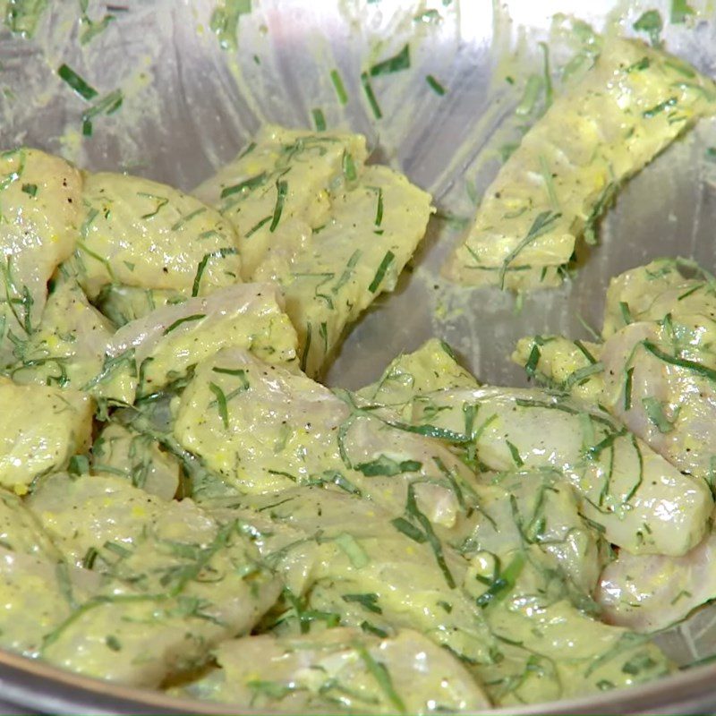 Step 3 Marinate the fish Fried fish with wild betel leaves