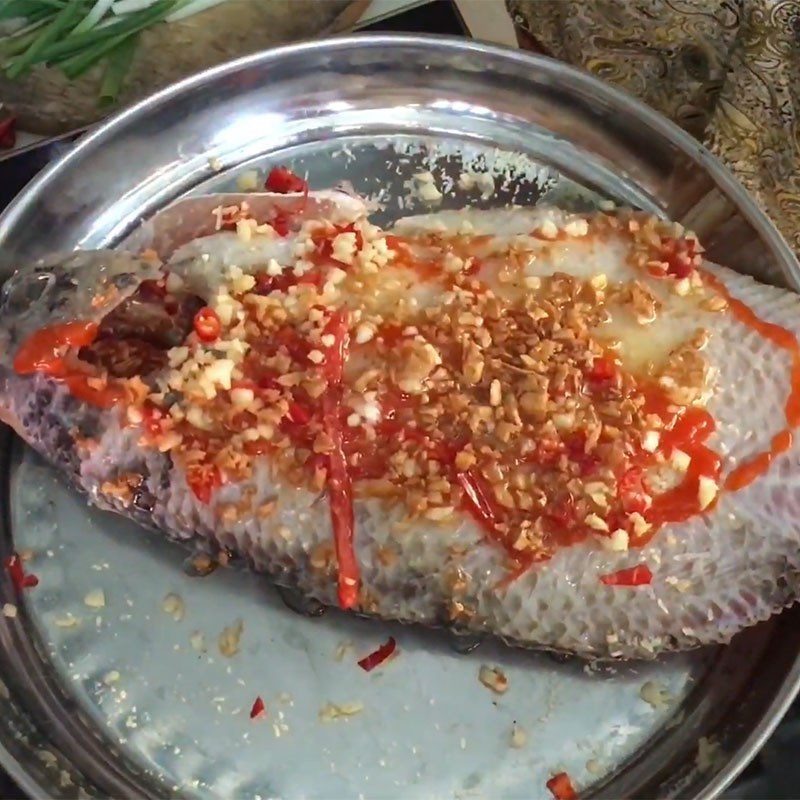 Step 2 Marinate the Fish Steamed Giant Snakehead Fish with Onion