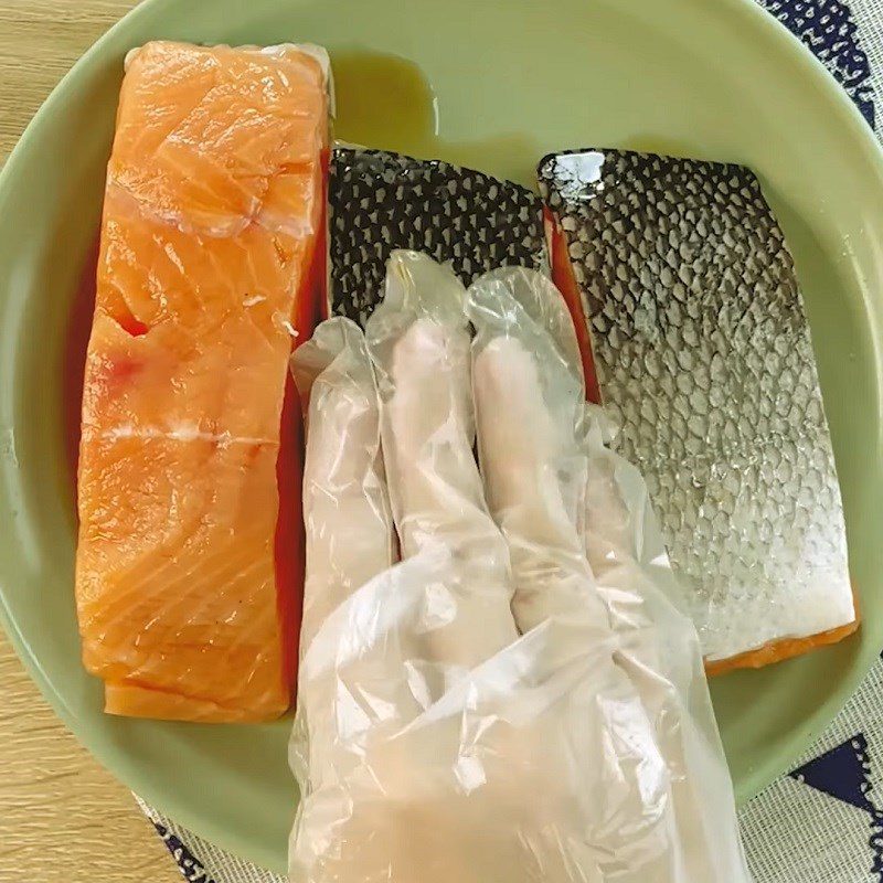 Step 2 Marinate the fish Salmon braised