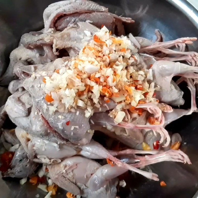 Step 2 Marinate the quail for Grilled Quail with Satay