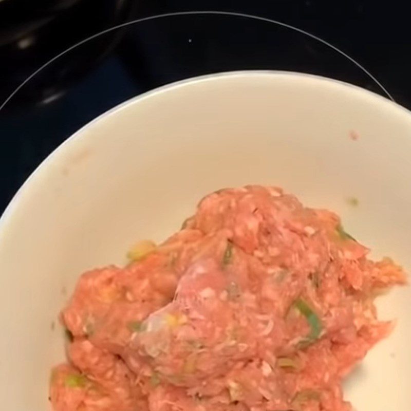 Step 6 Marinate the meatballs for Hai Phong Water Fern Cake