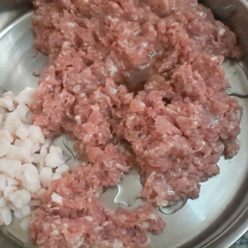 Step 3 Marinate the meat Dry char siu noodles