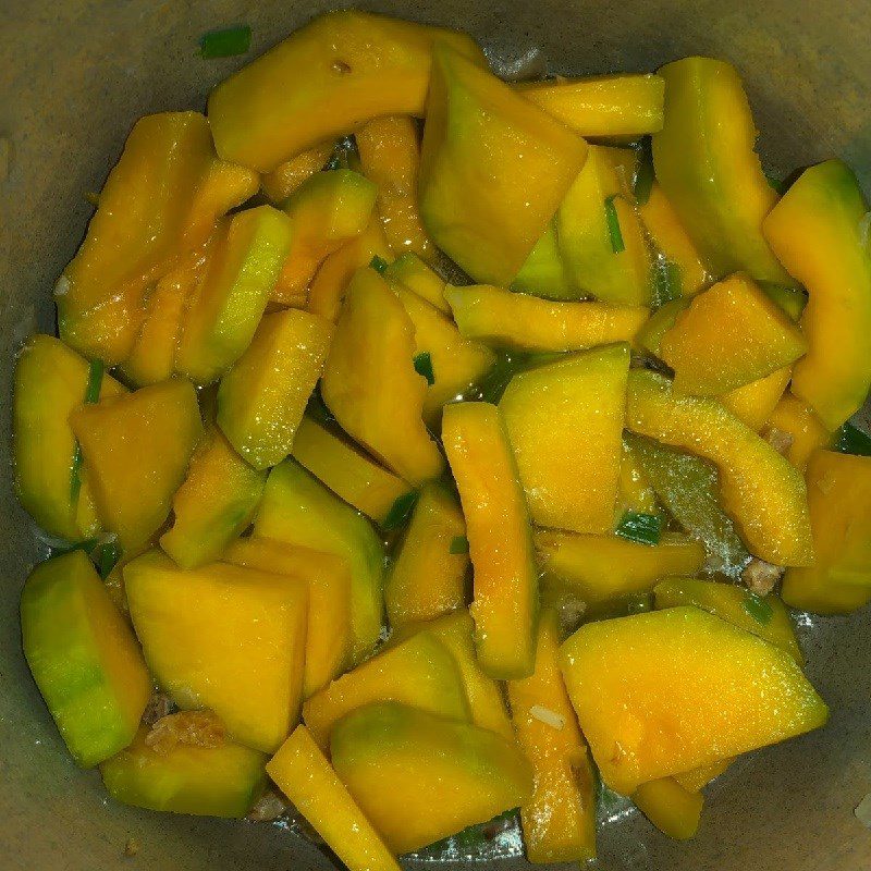 Step 3 Stir-fried pumpkin with dried shrimp Stir-fried pumpkin with dried shrimp