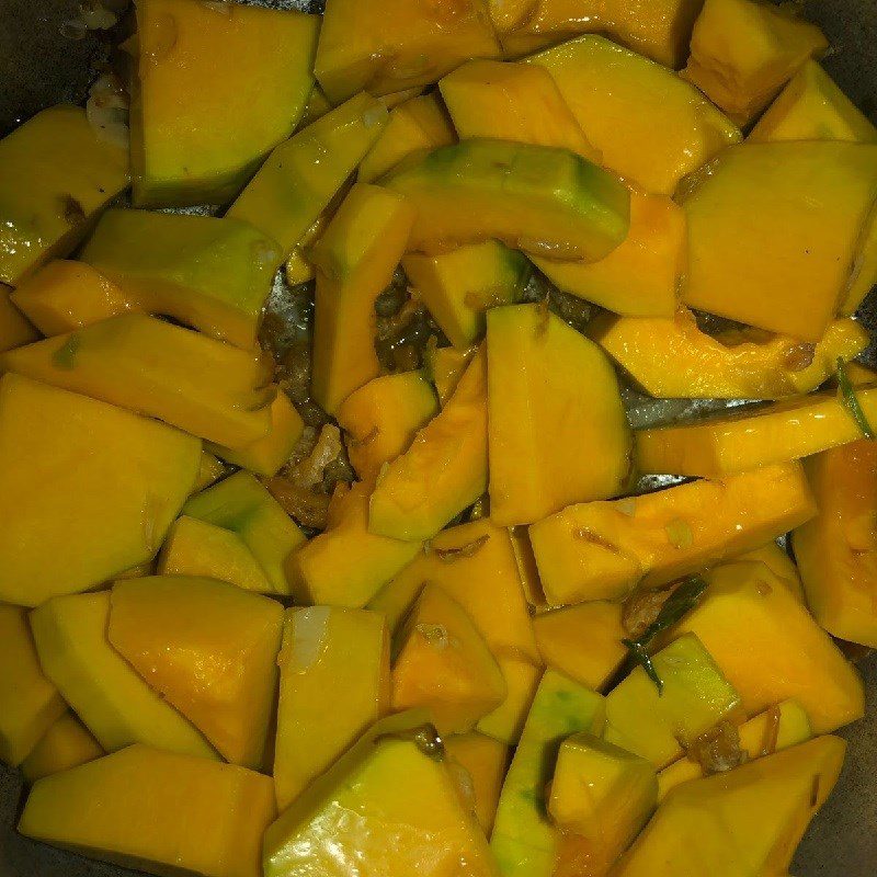 Step 3 Stir-fried pumpkin with dried shrimp Stir-fried pumpkin with dried shrimp